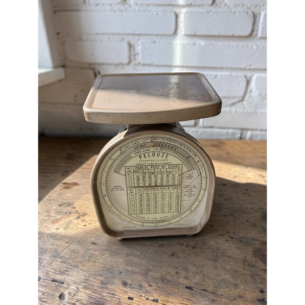 Vintage Pelouze postal scale mail parcel postage calculator stamp 1968 USPS rate